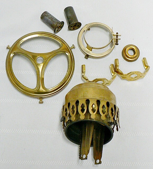 ASSORTED VINTAGE LAMP PARTS eBay