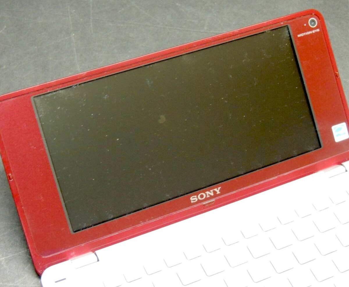 SONY VAIO VGN P70H　レッド SONY VAIO Type P VGN-P70H/R Garnet Red Home Basic Japan