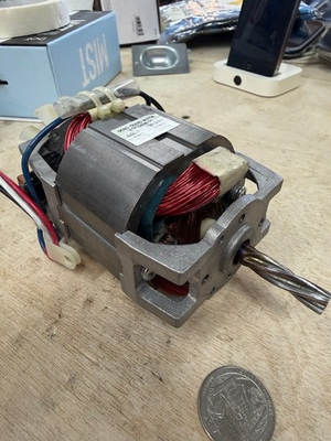 #ad Universal motor from paper shredder 120v AC $25.00