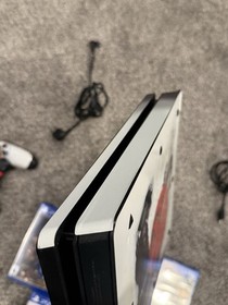 Sony PlayStation 4 500GB Console Bundle With CIB PS4 Games + Controller! 