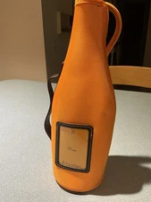 Veuve Clicquot Brut Champagne Ice Jacket / GIFT TAG Sleeve for 750ML bottle