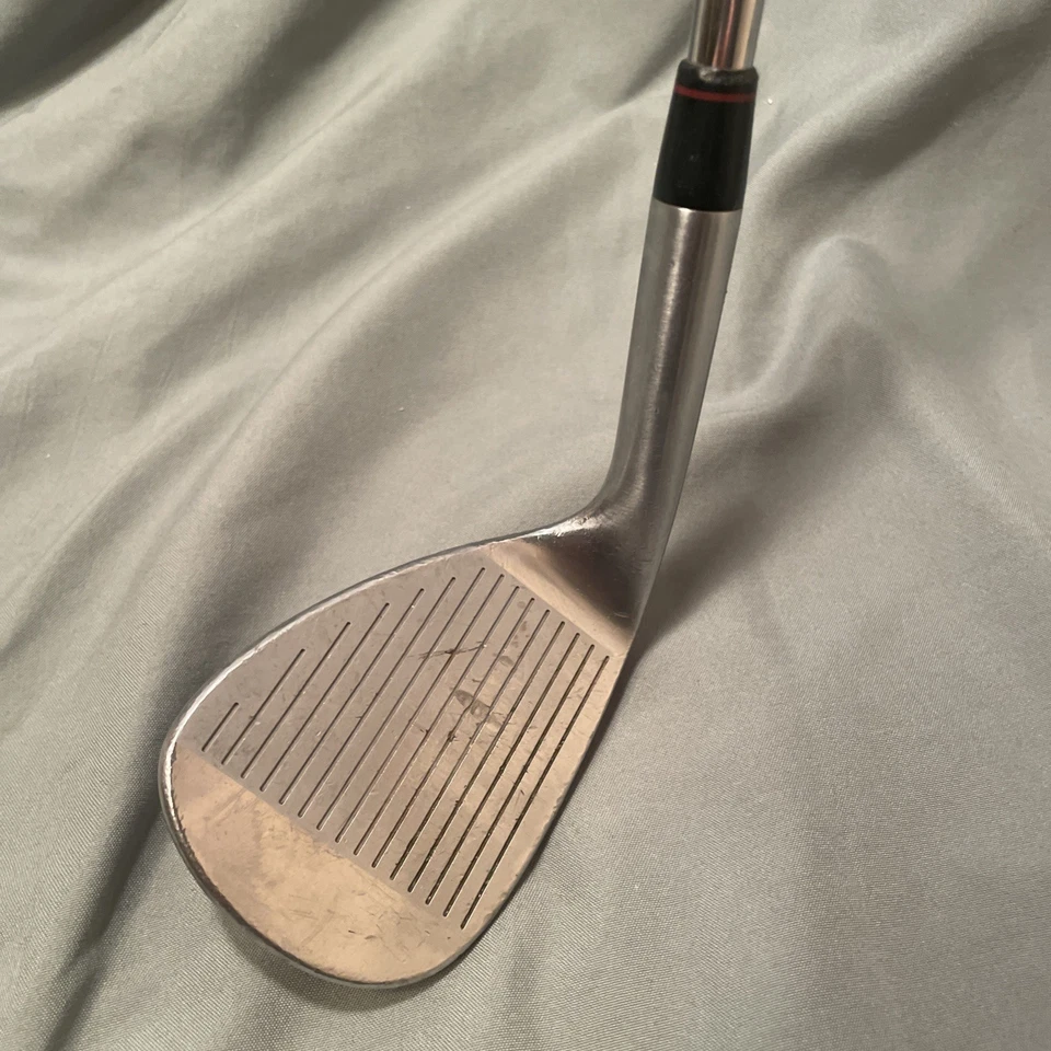 Nike Golf Men's RH VR Forged 52 10 A Wedge Dynamic Gold S400 Stiff Flex Steel - Image 3 of 4