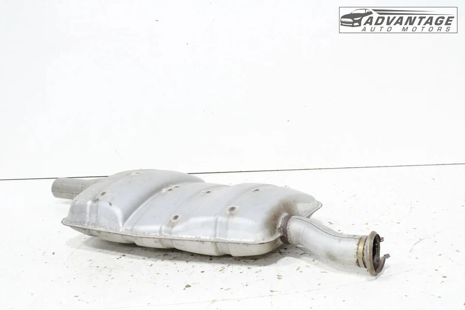 Tubo silenciador escape trasero Chrysler Pacifica 2017-2025 3,6 L V6 OEM Foto 2 de 4