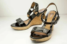 Sofft sz 10 Black Wedge Platform Sandals