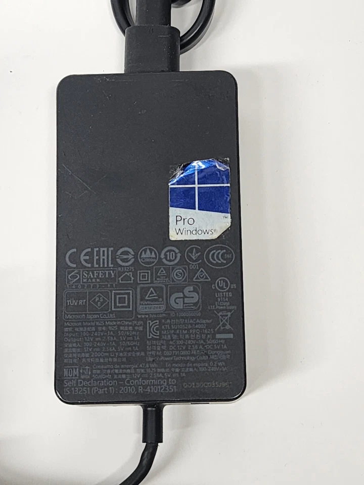Original Microsoft AC Adapter 36W 12V 2.58A for Microsoft Surface Pro 3 / 4 1625 - Image 2 of 4