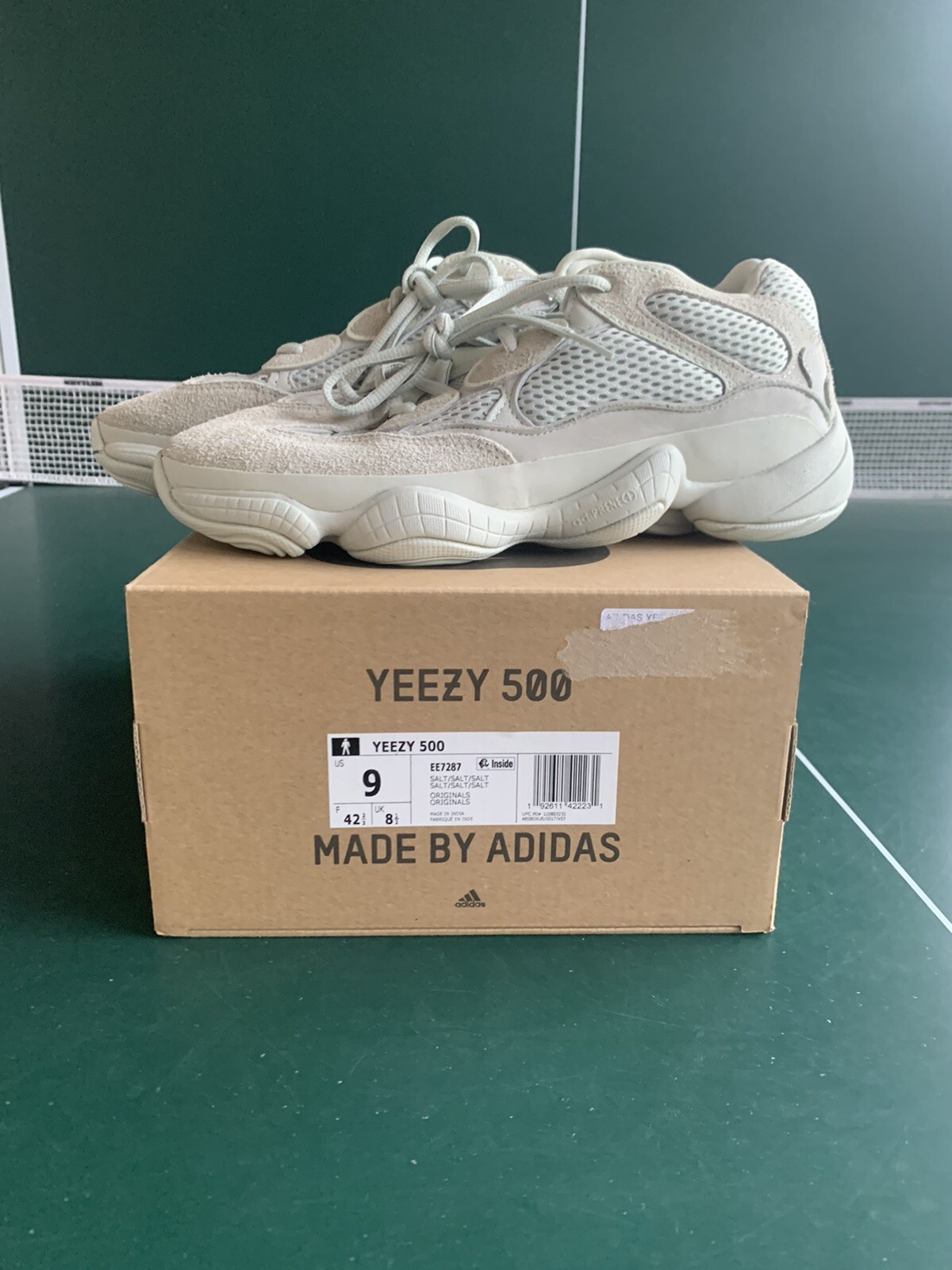 yeezy 500 size 9
