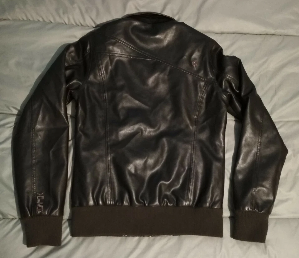 Cazadora/chaqueta (jacket) Volcom "Live Fast Jkt" - Talla XS/S - Imagen 2 de 4