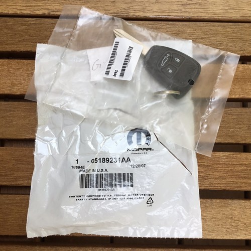 Oem Jeep Liberty Remote 05189231AA Transmitter 2006 2007 Keyless Entry