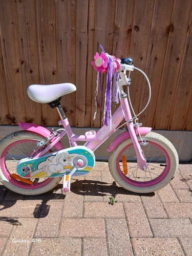 14 Inch Verve Unicorn Bike children kids enjoyabl 4 -6 years