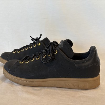 RARE  Sz 5.5 - Adidas Stan Smith WP Black Gold Leather Gum Soles B37311