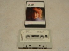 Helen Reddy I Am Woman Cassette Australian version  Capitol: TC-ST-11068 