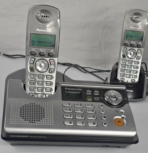 Panasonic KX-TG1840AL Digital Cordless Answering Machine + 5 Handsets - Zdjęcie 2 z 24