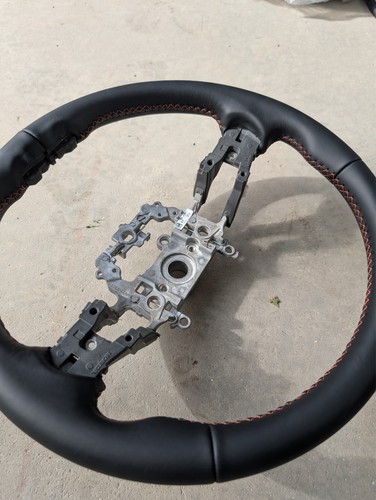 2026 Honda Passport OEM Trailsport Steering Wheel - Picture 4 of 4