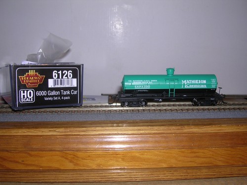 B.L.I. Coche cisterna #6175 Mathieson Chemicals 6000 galones #3306 H.O. 1/87 | Zustand: New