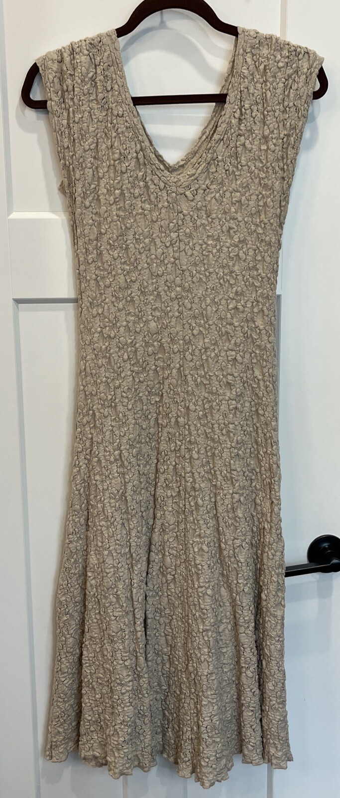Picture 2 of 8