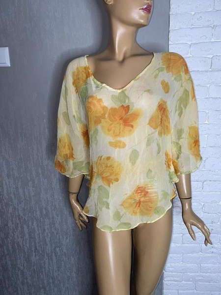 Women Vintage stories Shirt Yellow Silk 38 / M /