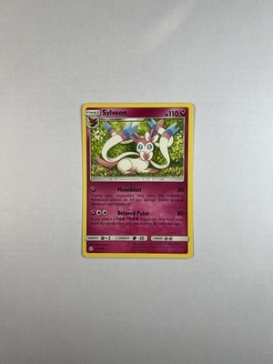sylveon pokemon card ebay V RR 074/184 S8b VMAX Climax - Japanese [1YY] Precious Ribbon (100) Move a Fairy Energy from this Pokmon to 1 of your Benched Pokmon RARE Sylveon Ex 156/131 Special