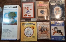 Lot/7 Small Kits Cross Stitch Crewel Latch Hook Dinosaur Suzys Zoo Cats Ducks 