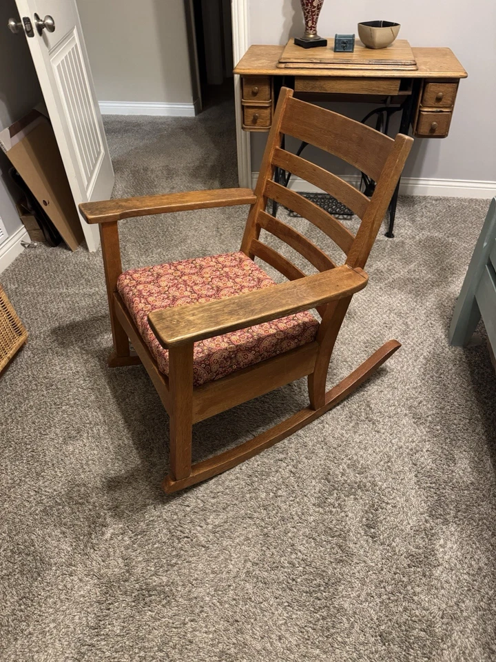 Mission Style古董摇椅 — 第 4/4 张图片