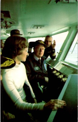 President and Mrs Carter ''Take the Wheel'' of U.S Vintage Postcard Wpc6