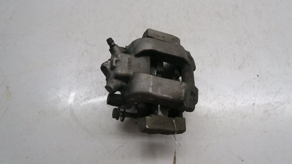 Pinza de freno lateral del pasajero delantero derecho BMW 230i F23 2017-2021 OEM Foto 2 de 4