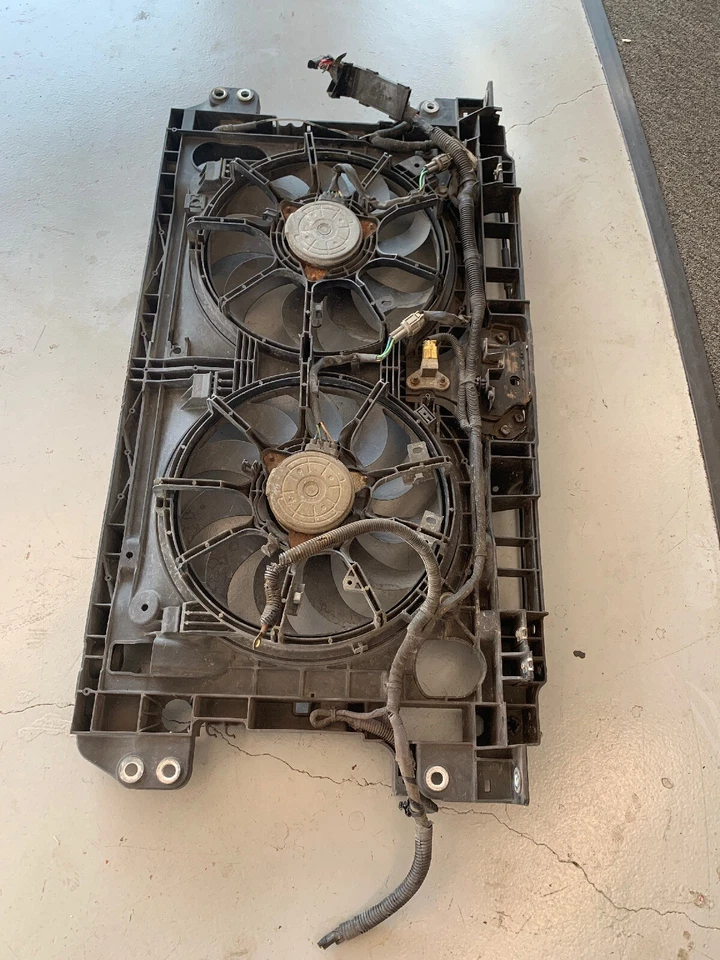 2008-2009 Nissan Altima ventilador de refrigeração motor conjunto de cobertura 62506JA00A FABRICANTE DE EQUIPAMENTO ORIGINAL - Imagem 4 de 4