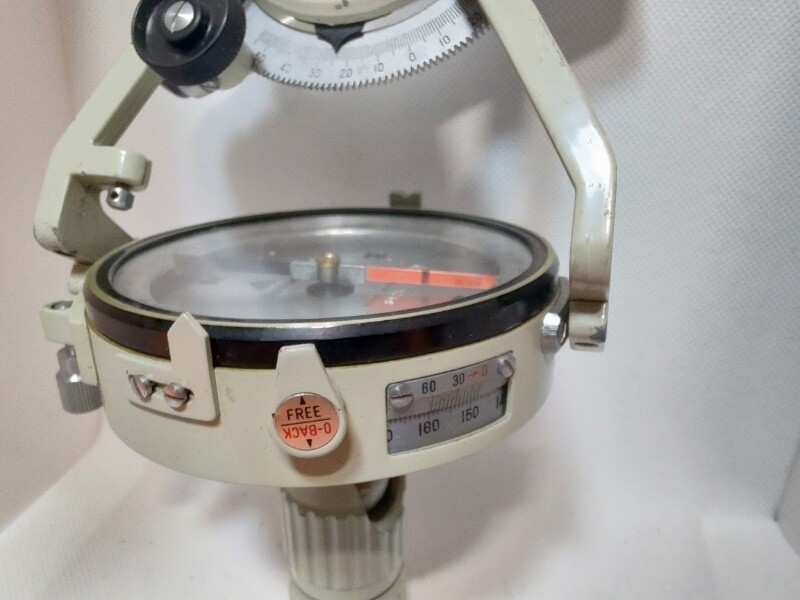 Ushikata Shokai S-25 Pocket Compass Level Surveying Ushikata Shokai S-25 Pocket Compass Level Surveying