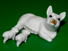 VTG Pig Family at Feeding Time Set of 3 Porcelain Pigs