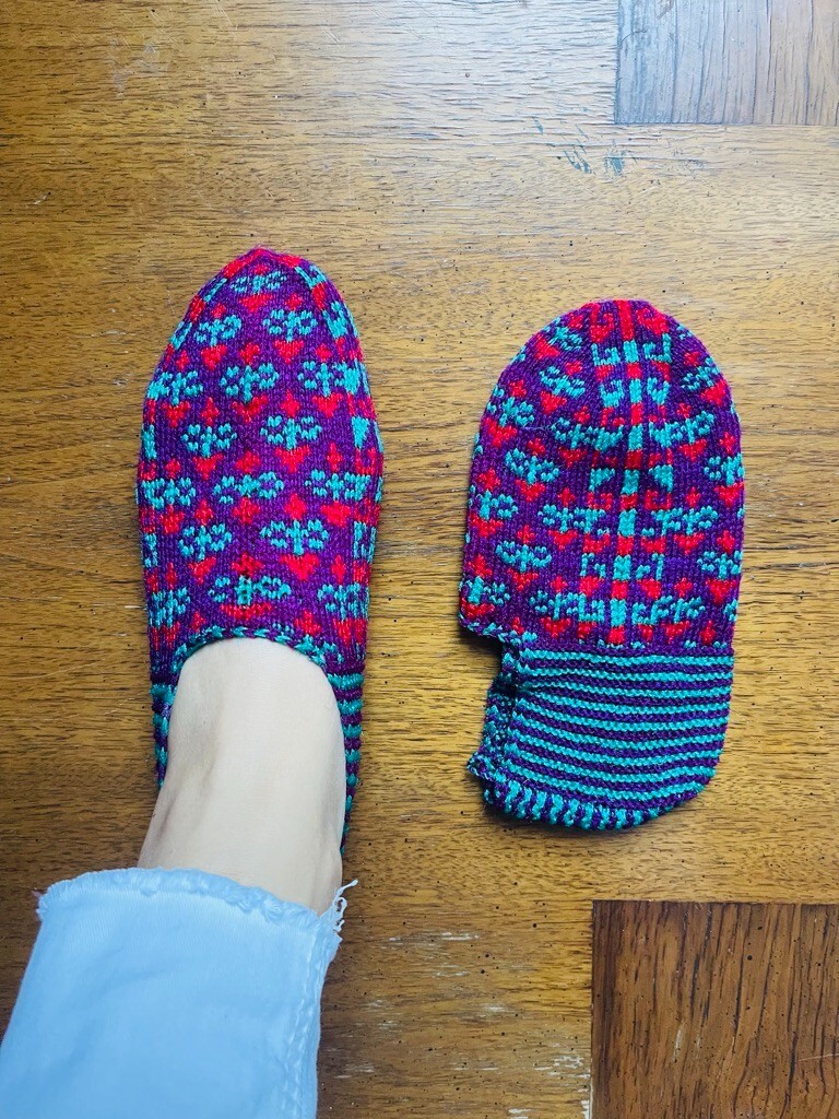 Women Men US ethnic Turkmen hand-knit slipper sock, great for  travel