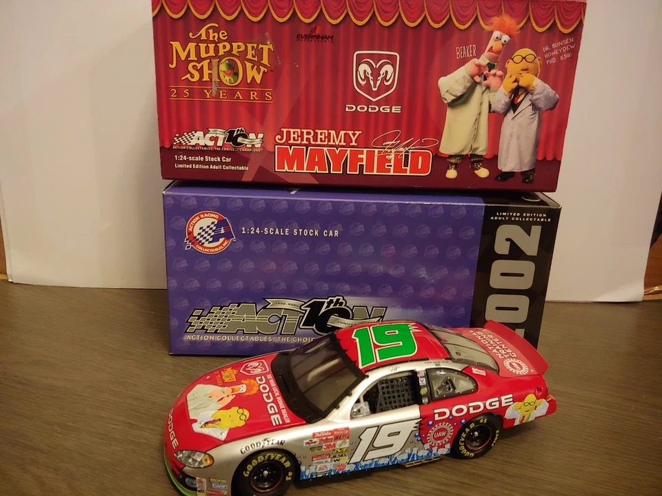 Action 2002 Jeremy Mayfield Dodge Muppets 25th Anniversary 1/24  - Image 4 of 4