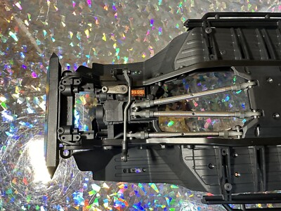 AXIAL SCX10 iii JEEP Gladiator 1/10 CRAWLER ROLLER chassis SERVO