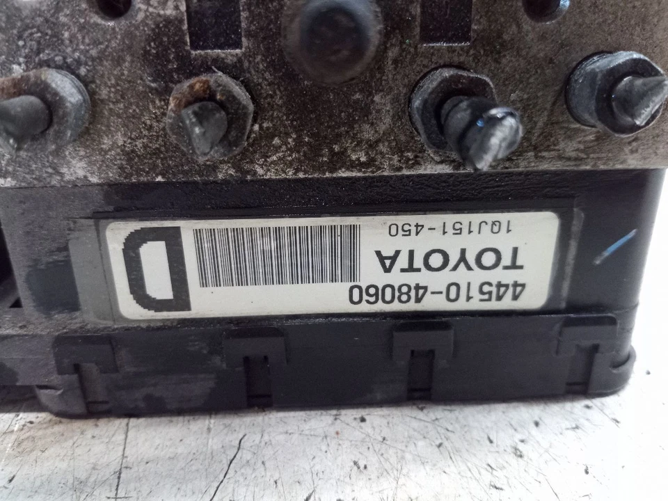 Used ABS Pump and Motor Assembly fits: 2008 Lexus RX400H Actuator and Pump Assem Foto 4 de 4