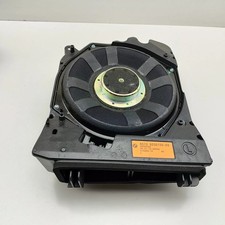 BMW 2 Coupe F22, F87 Subwoofer links im Boden 9232125 3,0 Benzin 235 kW 31641213