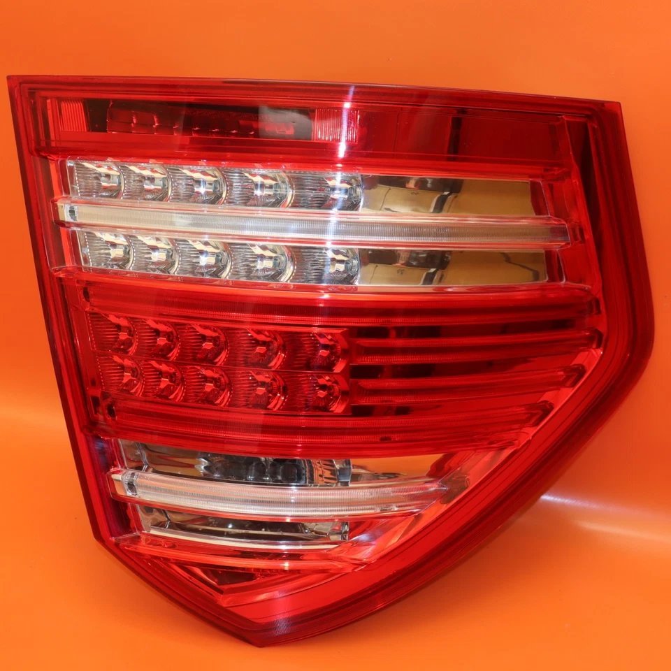 MERCEDES BENZ GL450 TAIL LIGHT LEFT DRIVER 2010 2011 2012 A1648203564 BAD LEDS - Image 2 of 4