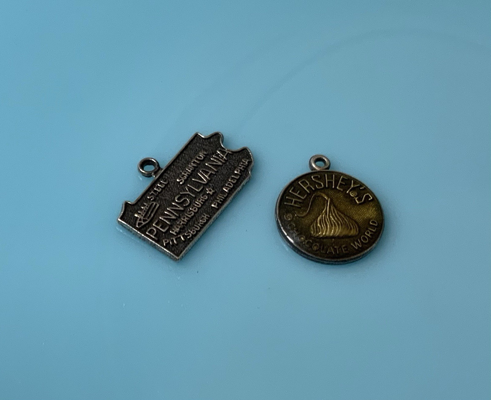 Vintage Solid Sterling Silver Bubble Intaglio Her… - image 2