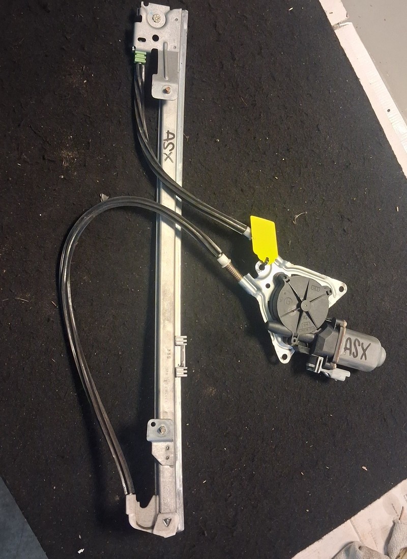 1488560080 Alzacristallo elettr. porta ant. con motorino SX FIAT ULYSSE (PG)