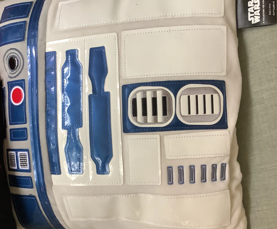 Juego de 7 apuestas dobles Star Wars Classic GridIncluye juego de sábanas cómodas reversibles. Foto 4 de 4