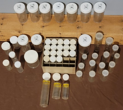 ANTIQUE VTG OLD LOT OF CANISTER RX TIMER GLASS PLASTIC MEDICAL PILL BOTTLE SMALL - Picture 7 of 7