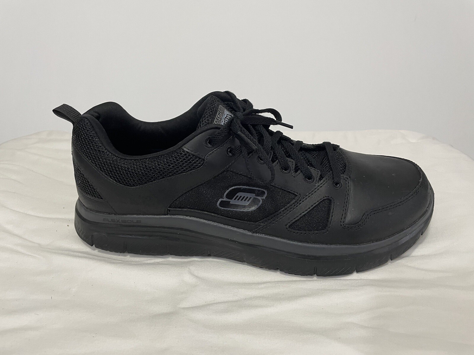 Skechers Mens Work Relaxed Flex 