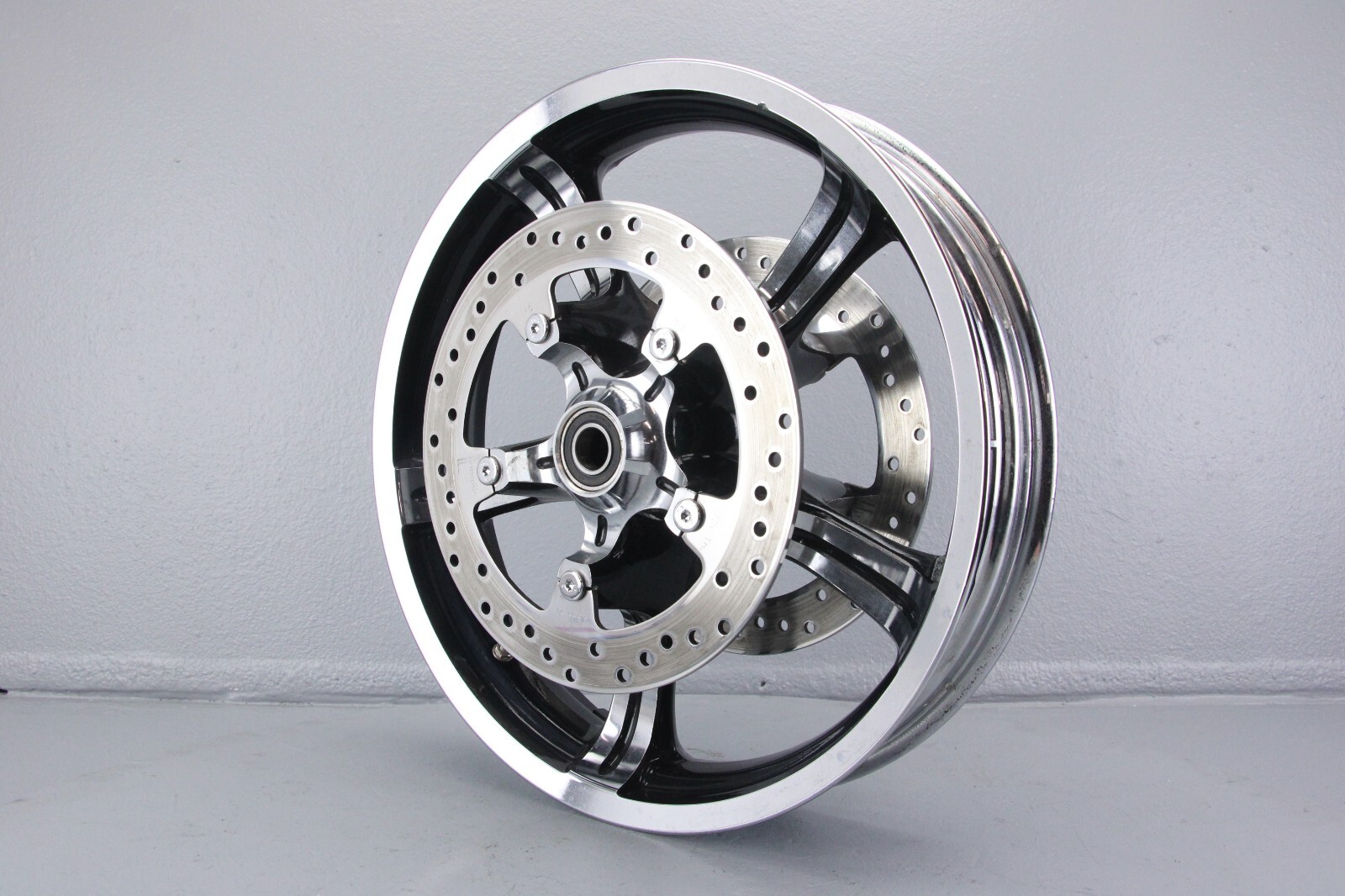 2011 Harley Street Glide Front Wheel Rim FLOATING Rotors 18 x 3.50" 25mm NON ABS eBay