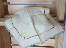 Vintage Embroidered Tatted Hankies Linen Handkerchief Tatting