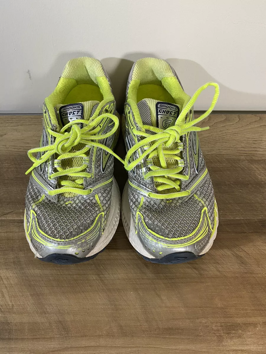Brooks Ghost 6 Neutral Women s size 7.5 B medium Silver and Yellow