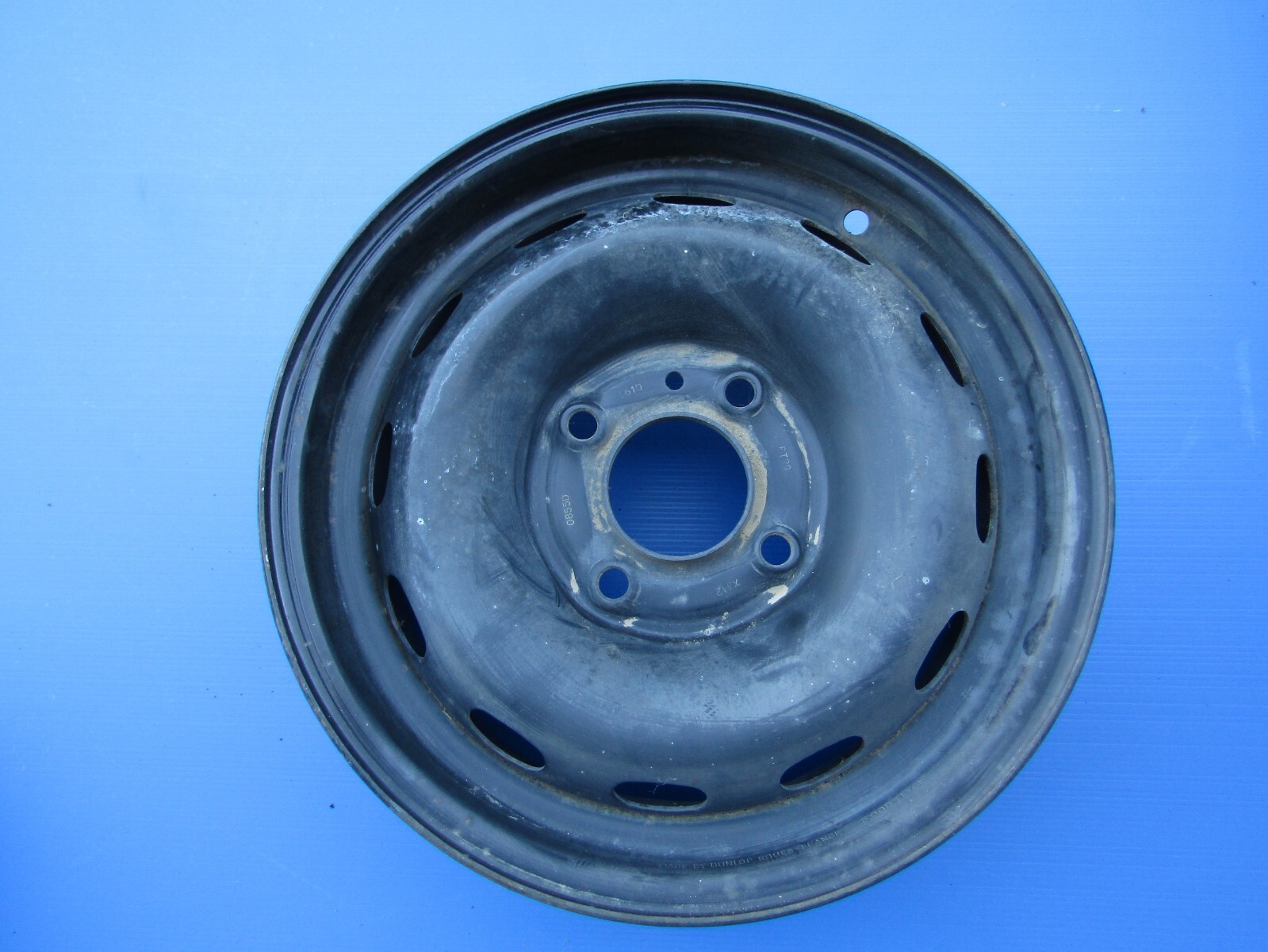 Jante tôle 5.00Bx13CH compatible Peugeot 106 et Citroën Saxo roue acier 13 pouces