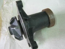 Pompe à eau Mercedes 410