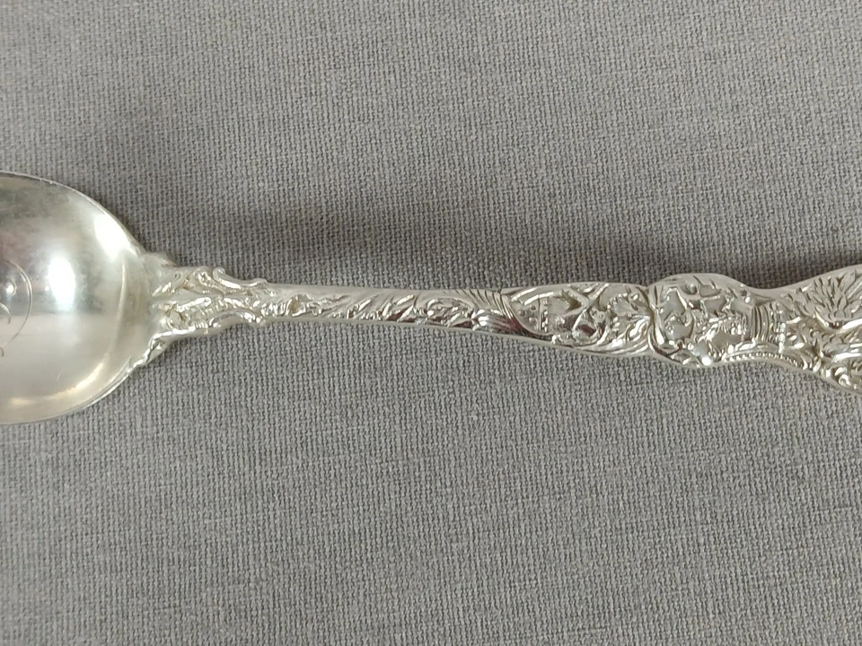 Cuchara William B Durgin Alas León Pegaso Mango Plata Esterlina C.1891 Foto 3 de 4