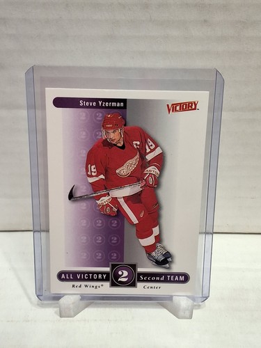 1999 Steve Yzerman #320