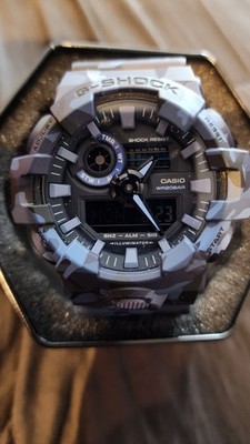 Casio 5522 Men's Digital Watch Black Red Alarm Backlight G1124 for