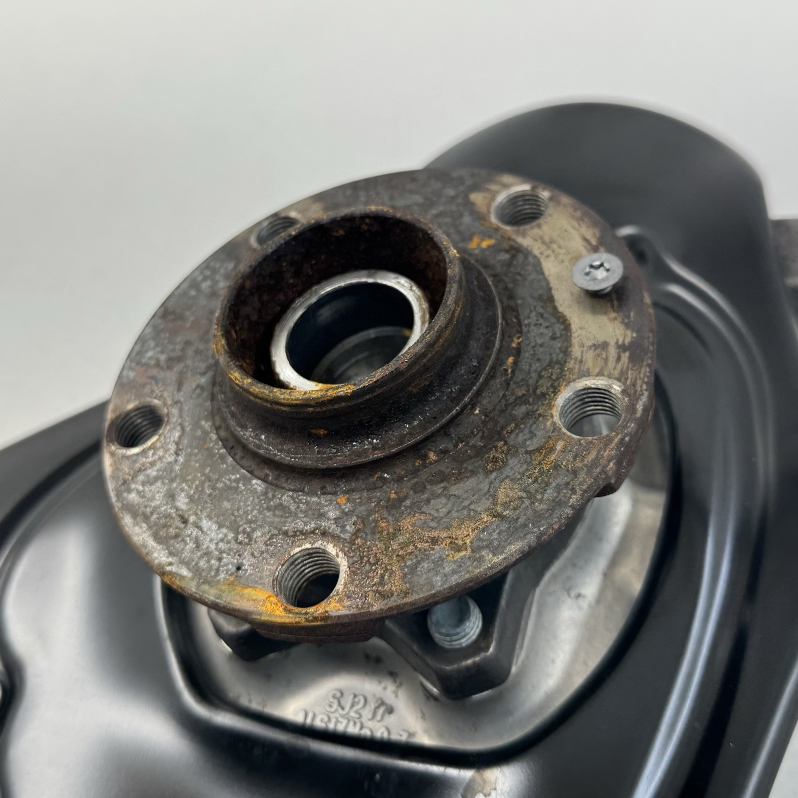 17-23 Audi R8 Plus Left Front Knuckle Hub W/ Control Arm Suspension Set OEM