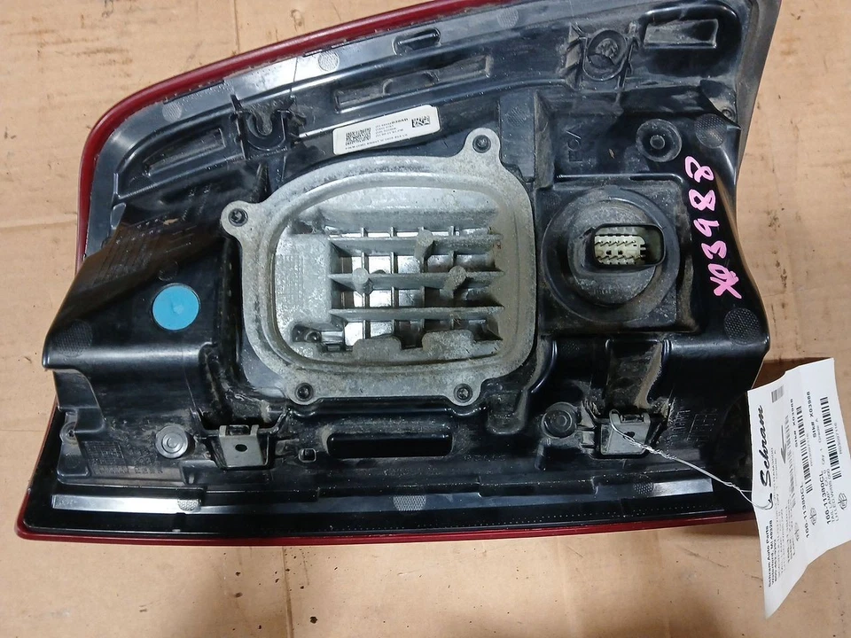 Driver Left LED Tail Light 68446839AD Fits 20-24 Ram 3500 3097116 - Image 4 of 4