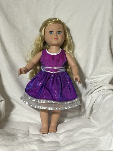 My Life As Hello Kitty 18 Zoll Puppe (blond-blaue Augen) + 10 weitere Outfits + Zubehör - Bild 6 von 21